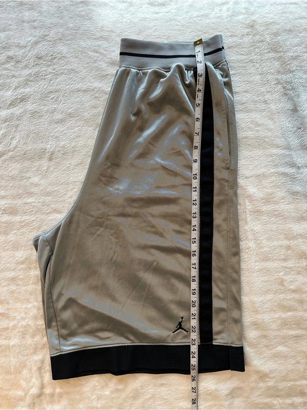 Jordan Brand Dazzle Grey Basketball Shorts with Black Accents XL